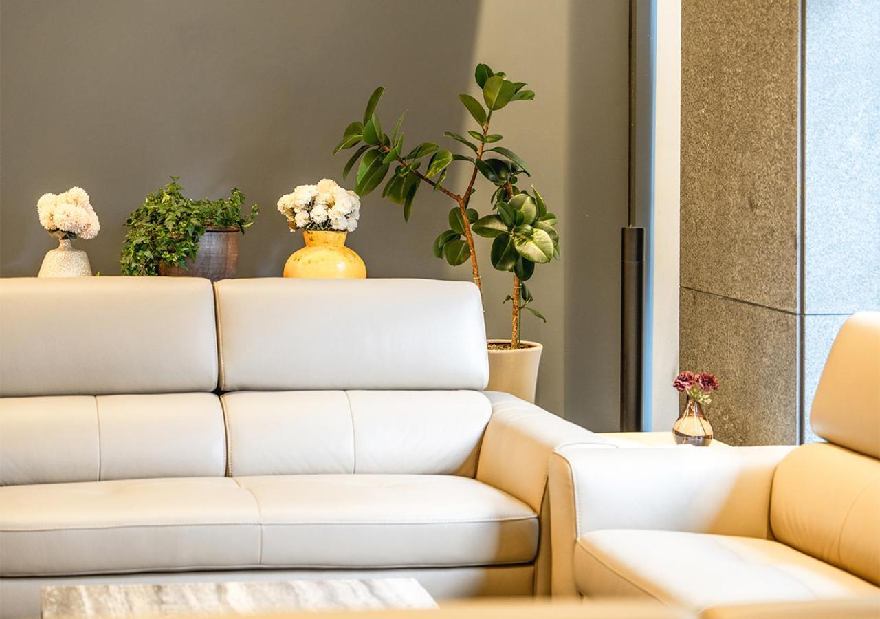Grand City Hotel Changwon Ngoại thất bức ảnh